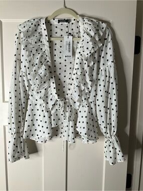 Boohoo White and Black Polka Dot Ruffle Tie-Front Blouse